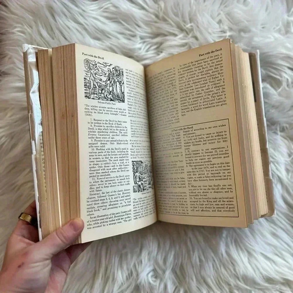 The Encyclopedia Of Witchcraft and Demonology-Vintage Book 1959 By Robbins - Picture 6 of 8